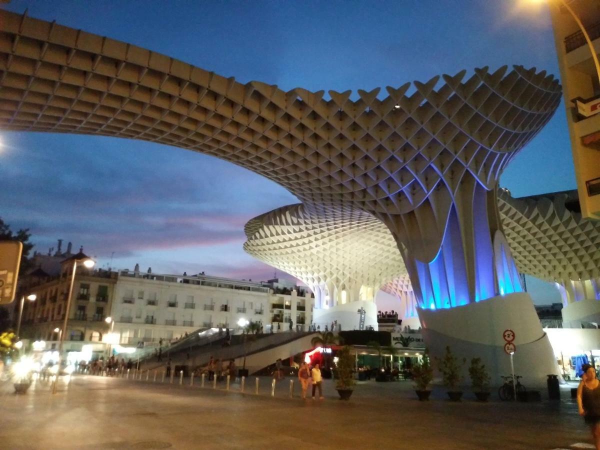 Apartamento Alhóndiga Center Sevilla Exterior foto